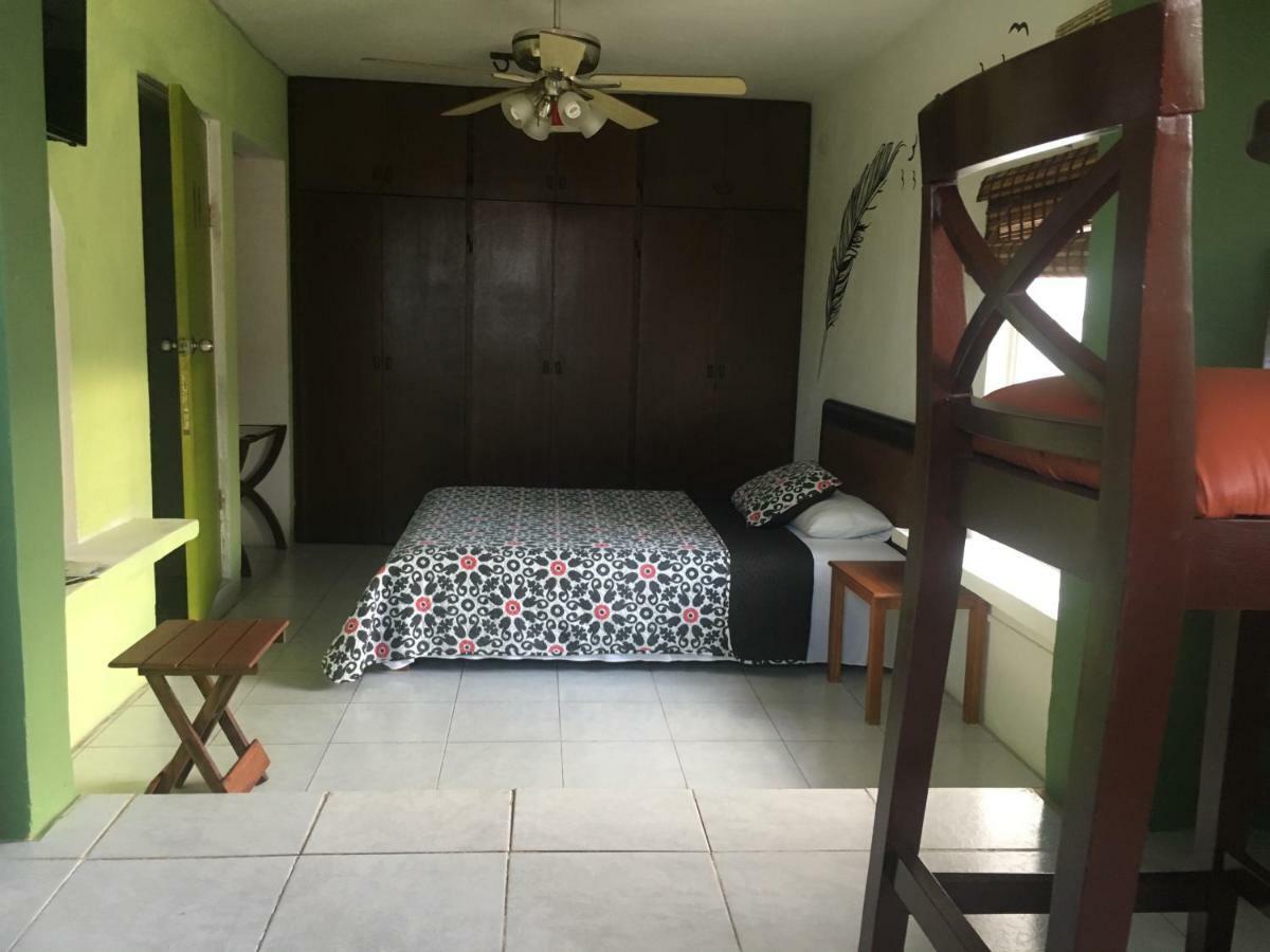 Violeta'S House Apartment Cancún Exterior foto